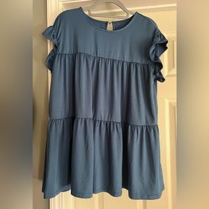 Women’s flowing ruffle sleeve blouse, babydoll style, size large